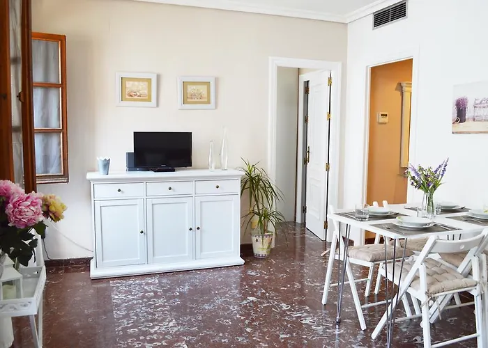 Bonito Junto Al Palacio De Viana Appartement *