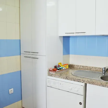 Bonito Junto Al Palacio De Viana